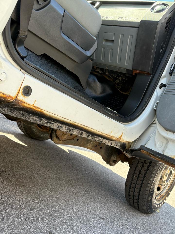 Ford Super Duty F-250 SRW 4WD Reg Cab 137" XLT 2011