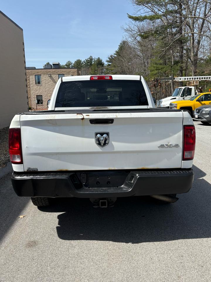 RAM 1500 4WD Crew Cab 140.5" Tradesman 2014