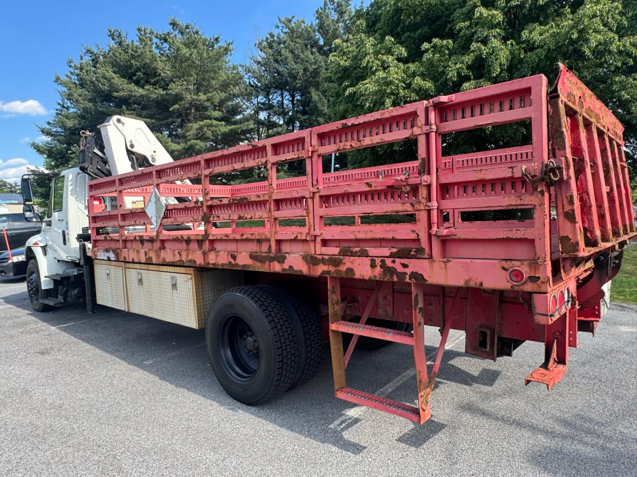 International 4300  2011