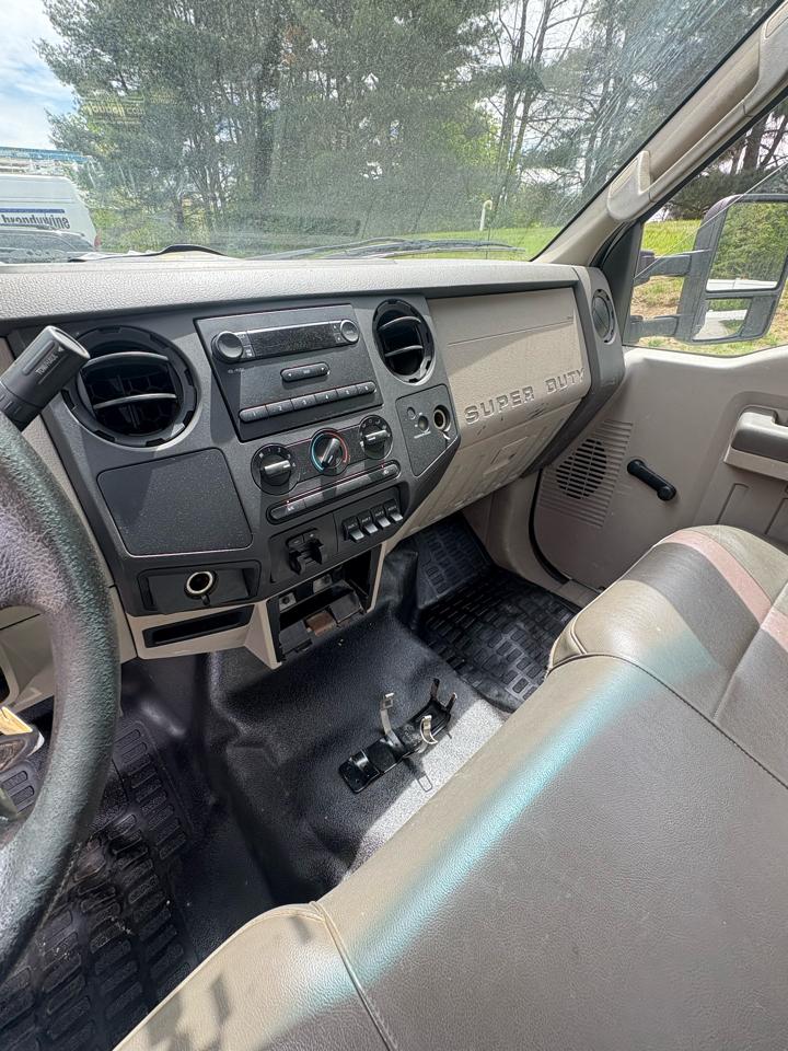 Ford Super Duty F-550 DRW  2009