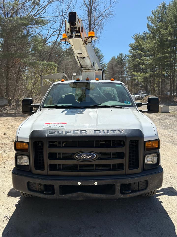 Ford Super Duty F-350 DRW  2008