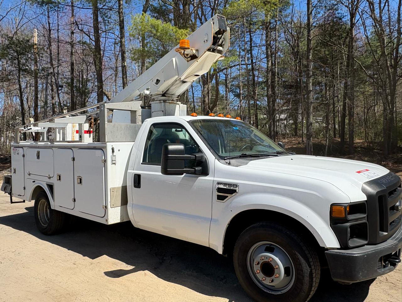 Ford Super Duty F-350 DRW  2008