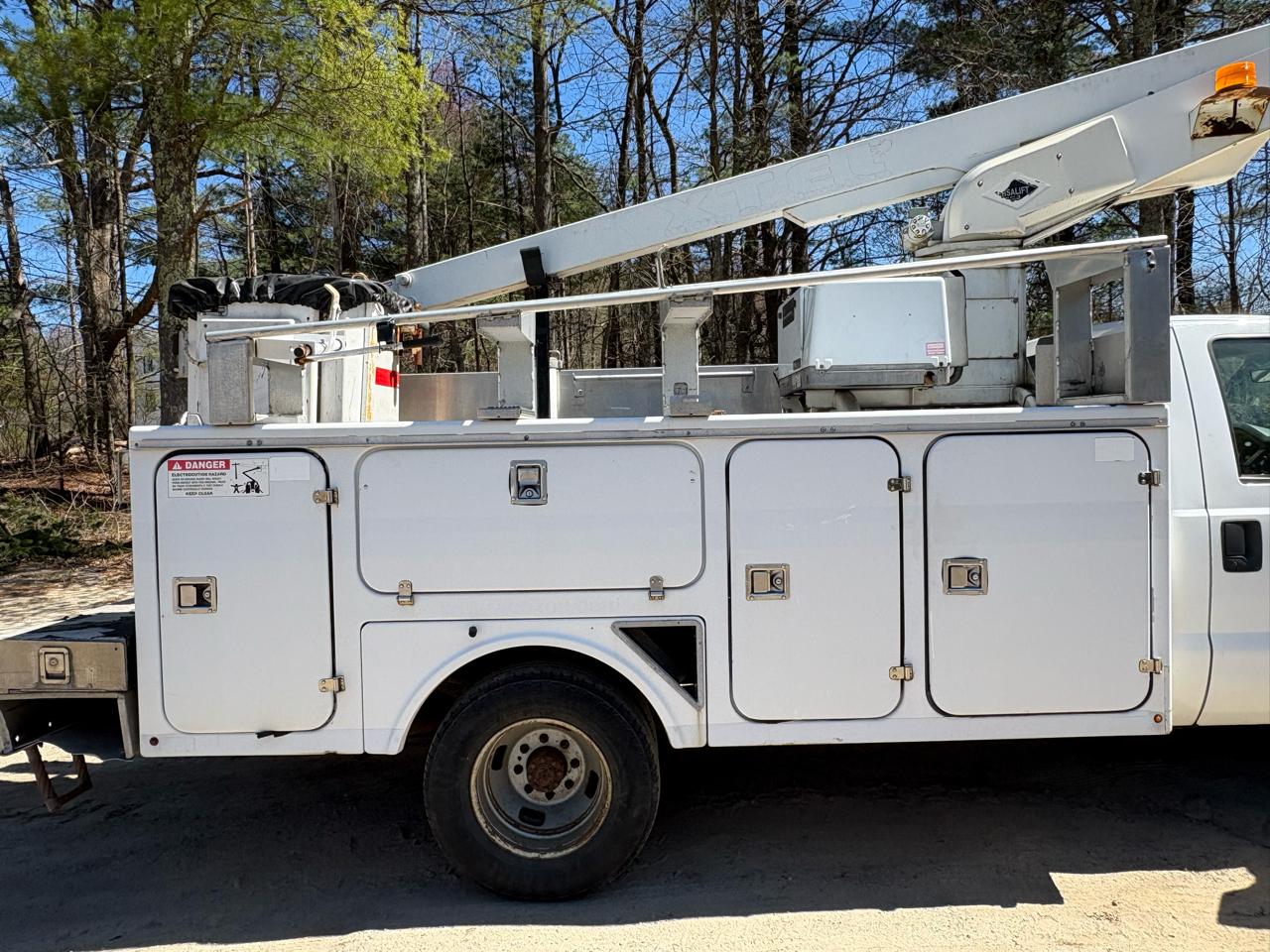 Ford Super Duty F-350 DRW  2008