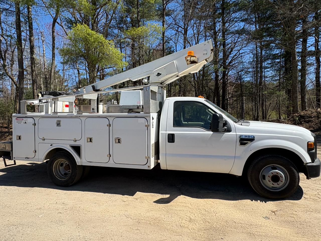 Ford Super Duty F-350 DRW  2008