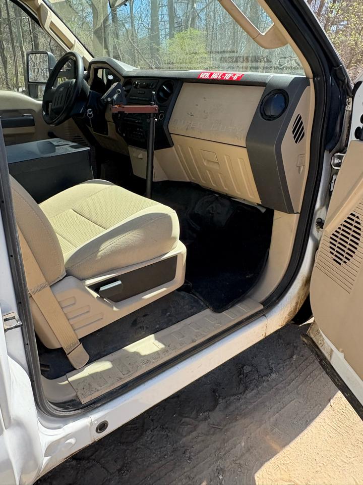 Ford Super Duty F-350 DRW  2008