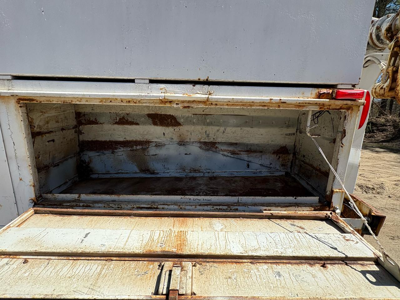 International 4900  2001