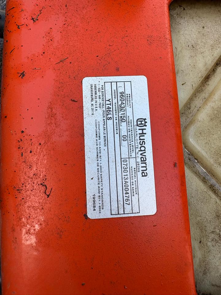 Husqvarna  YTH2246  2013