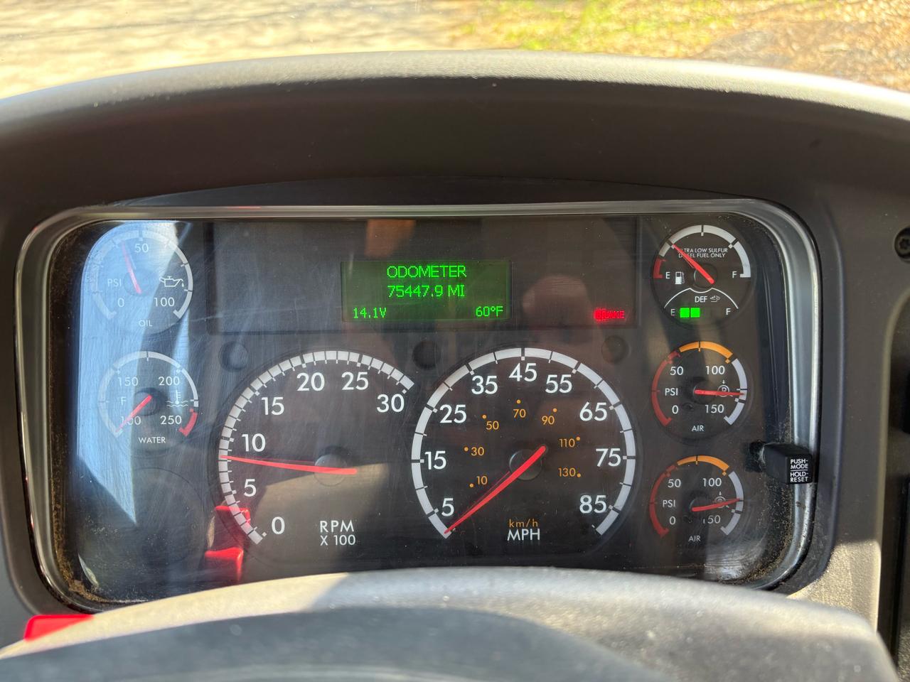 Freightliner M2  2018