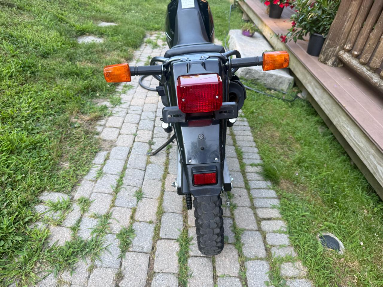 Suzuki DR200SE  2009