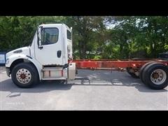 2017 Freightliner M2 