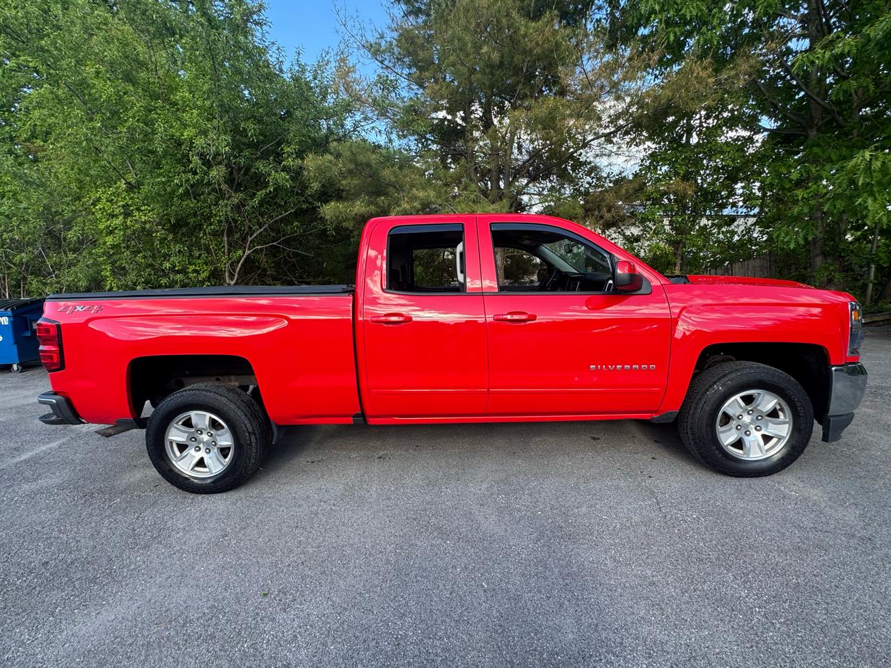 Chevrolet Silverado 1500 4WD Double Cab 143.5" LT w/1LT 2018