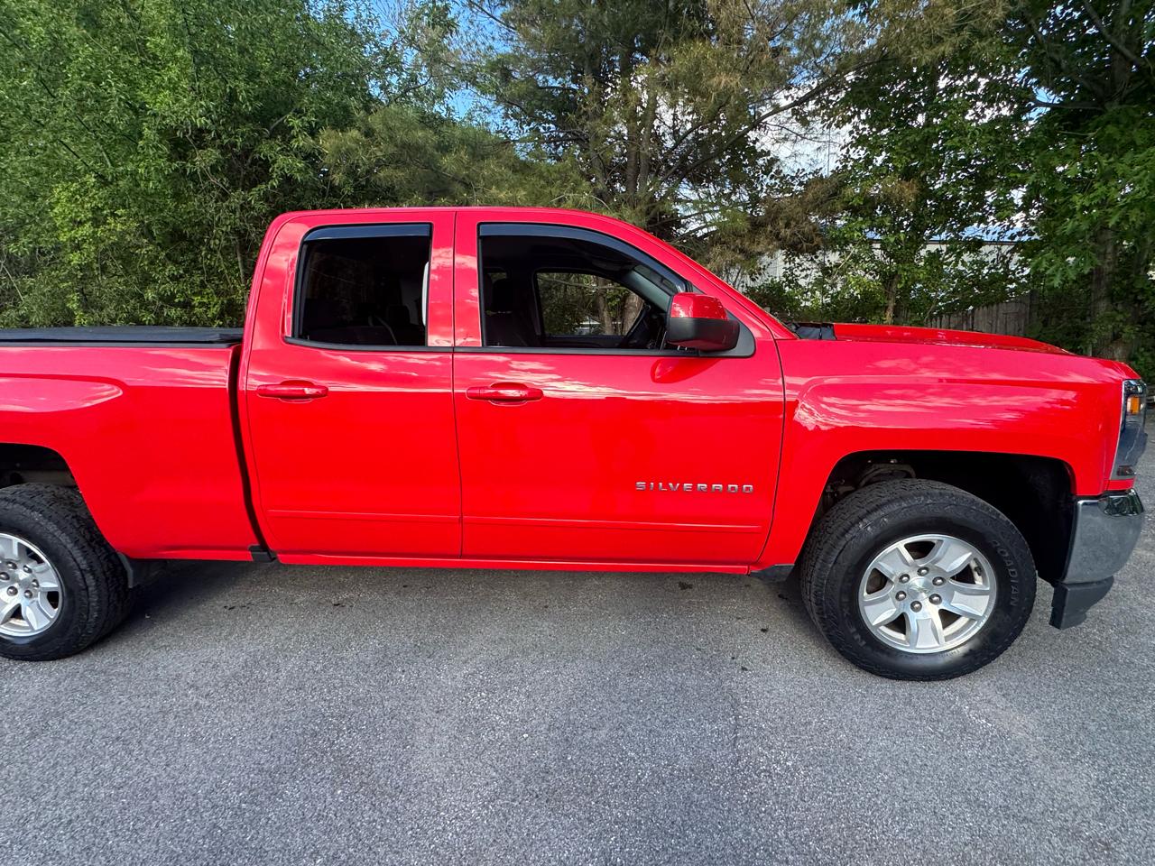 Chevrolet Silverado 1500 4WD Double Cab 143.5" LT w/1LT 2018