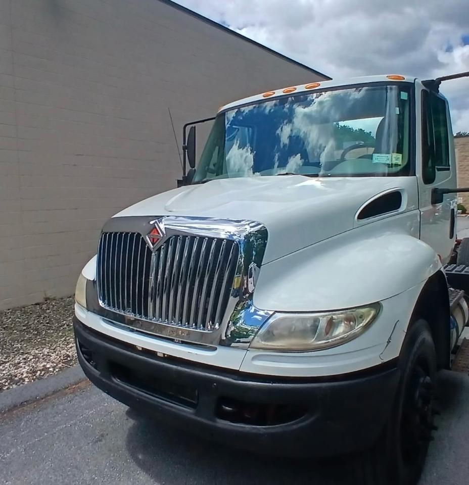 International 4300  2016