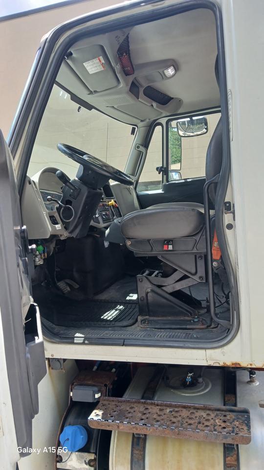 International 4300  2016