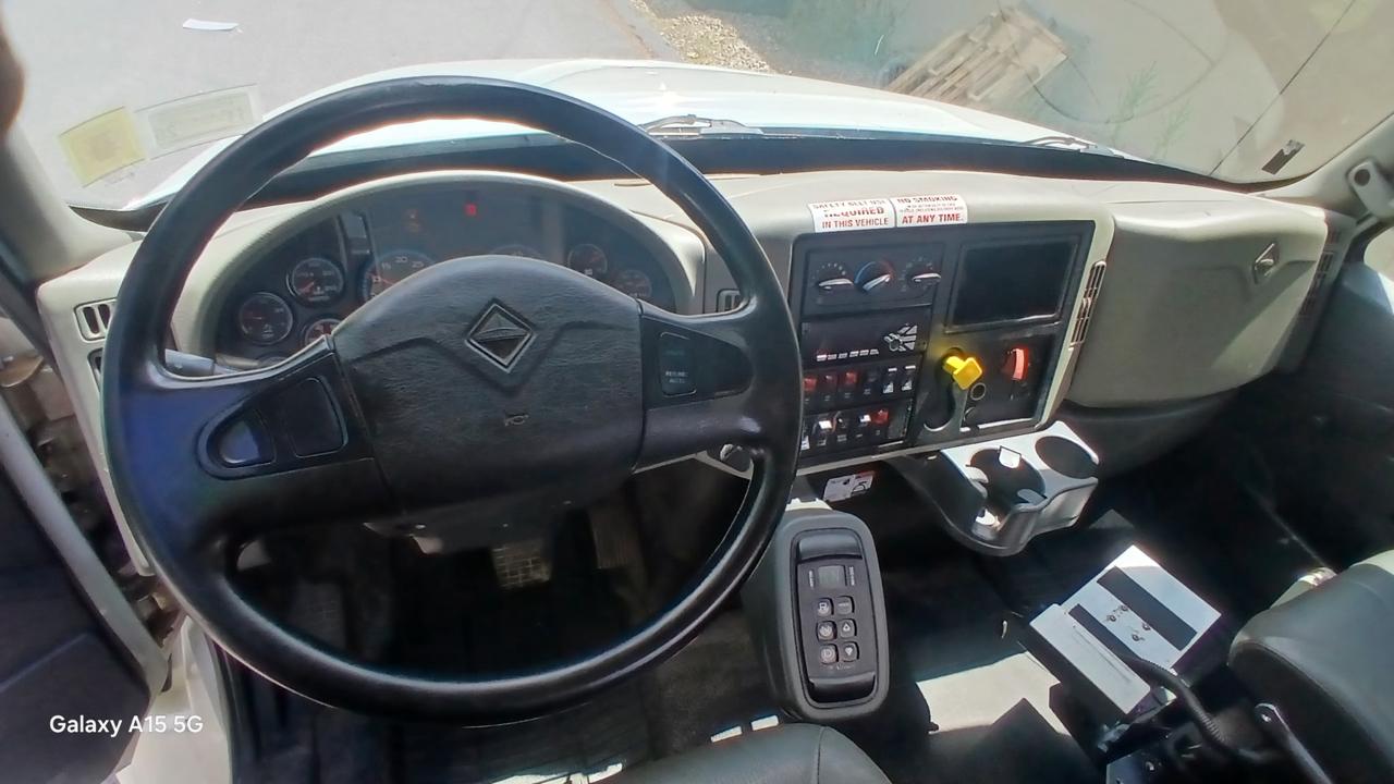 International 4300  2016