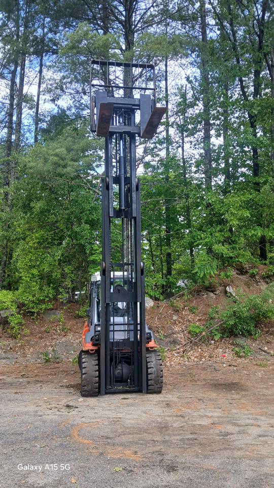 Toyota Forklift  2011