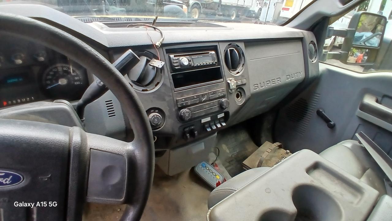 Ford F350  2011