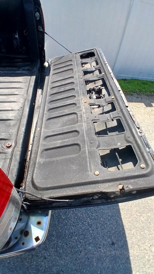 Toyota Tundra  2011
