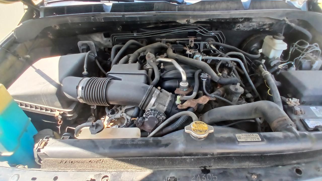 Toyota Tundra  2011