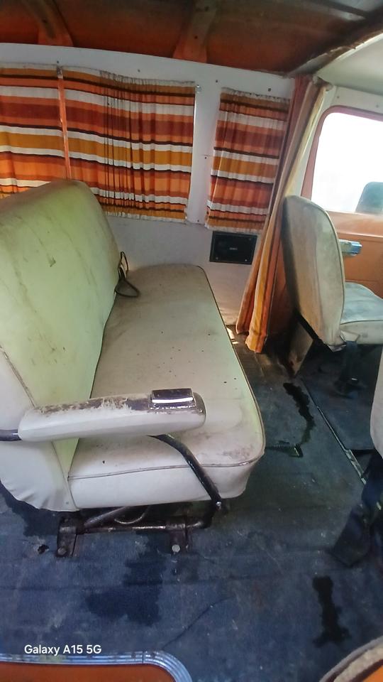 Dodge B Series Van/Wagon  1975