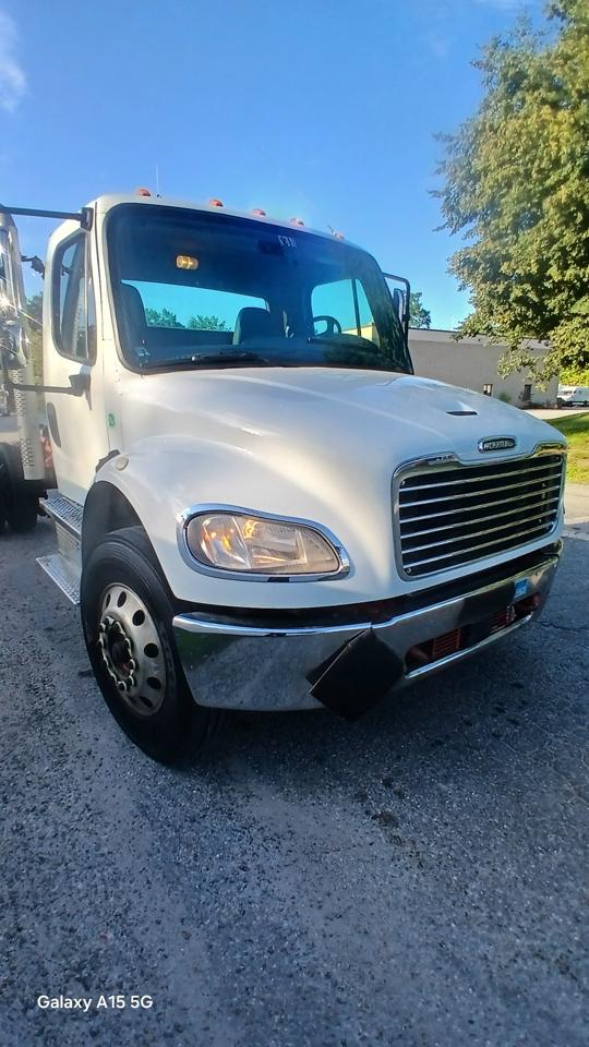 Freightliner M2  2018