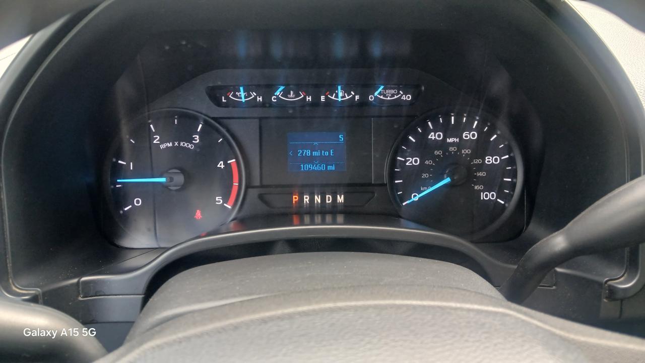Ford Super Duty F-350 DRW XL 4WD Crew Cab 179" WB 60" CA 2020