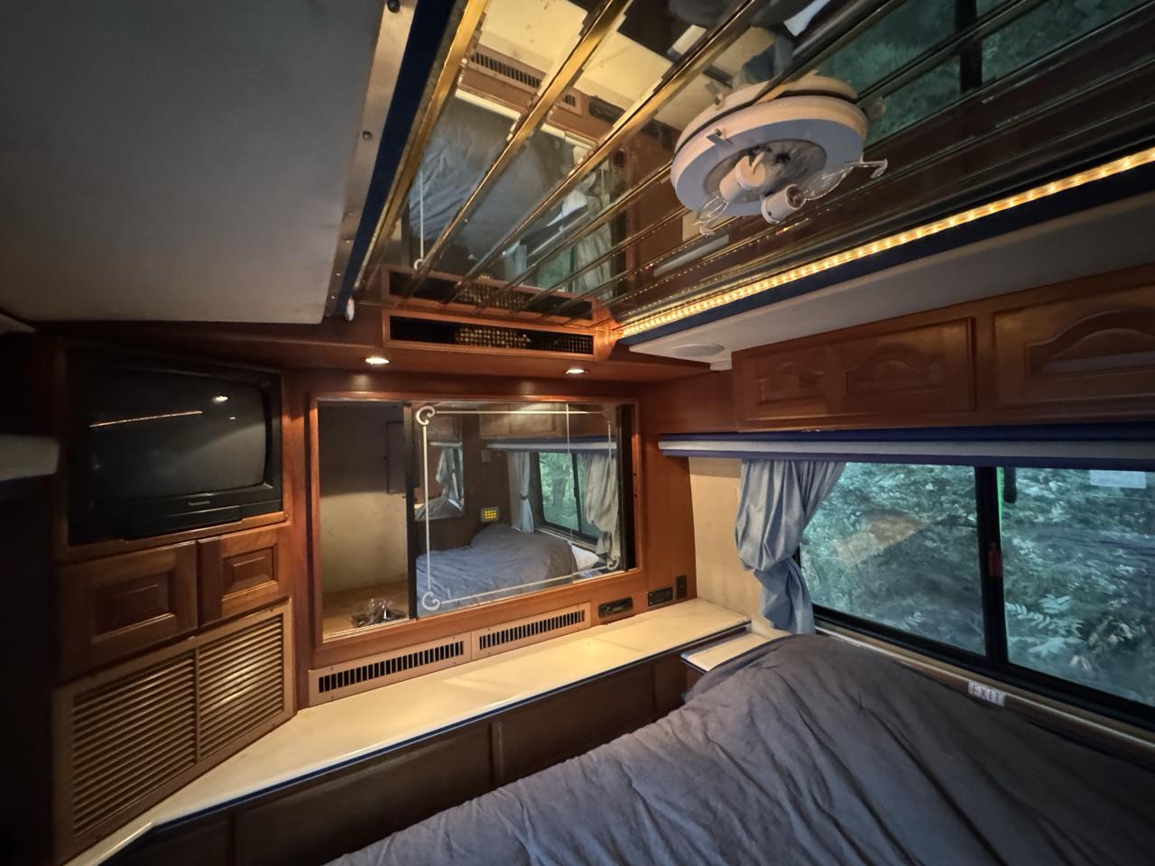 Prevost Country Coach  1992