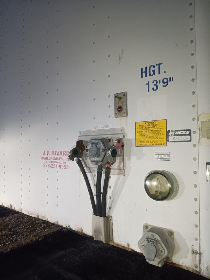 Utility Trailer Manufacturer Dry Van  2006