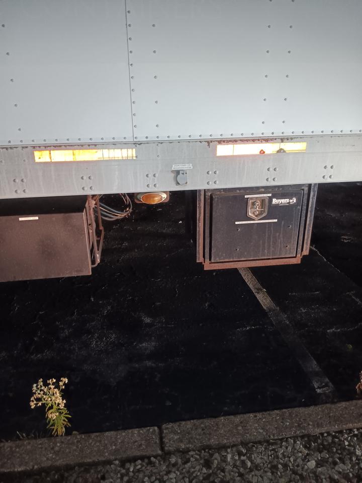 Utility Trailer Manufacturer Dry Van  2006