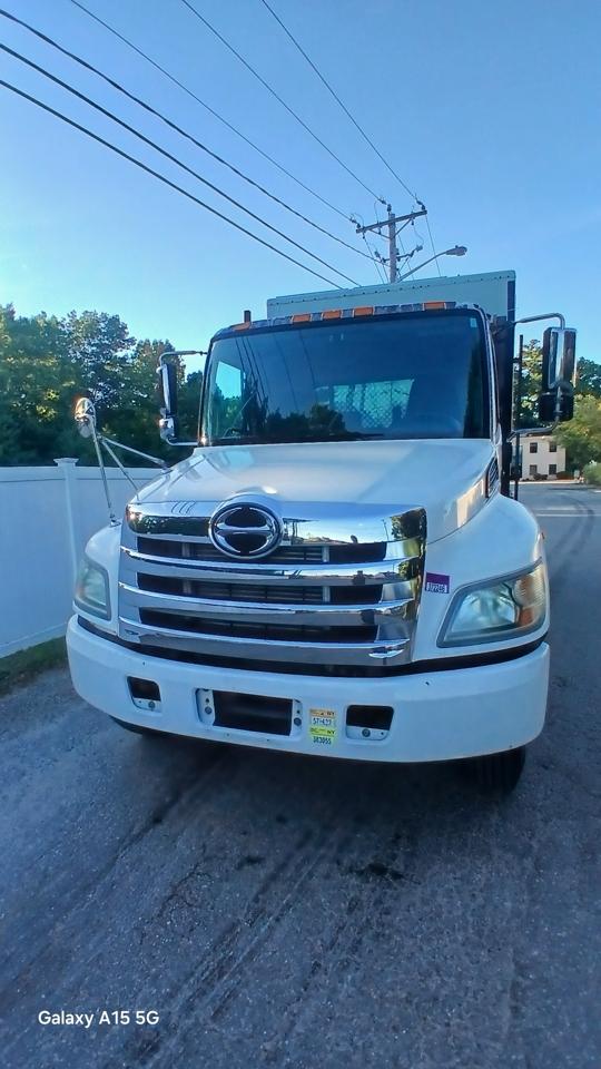 Hino 268A  2012
