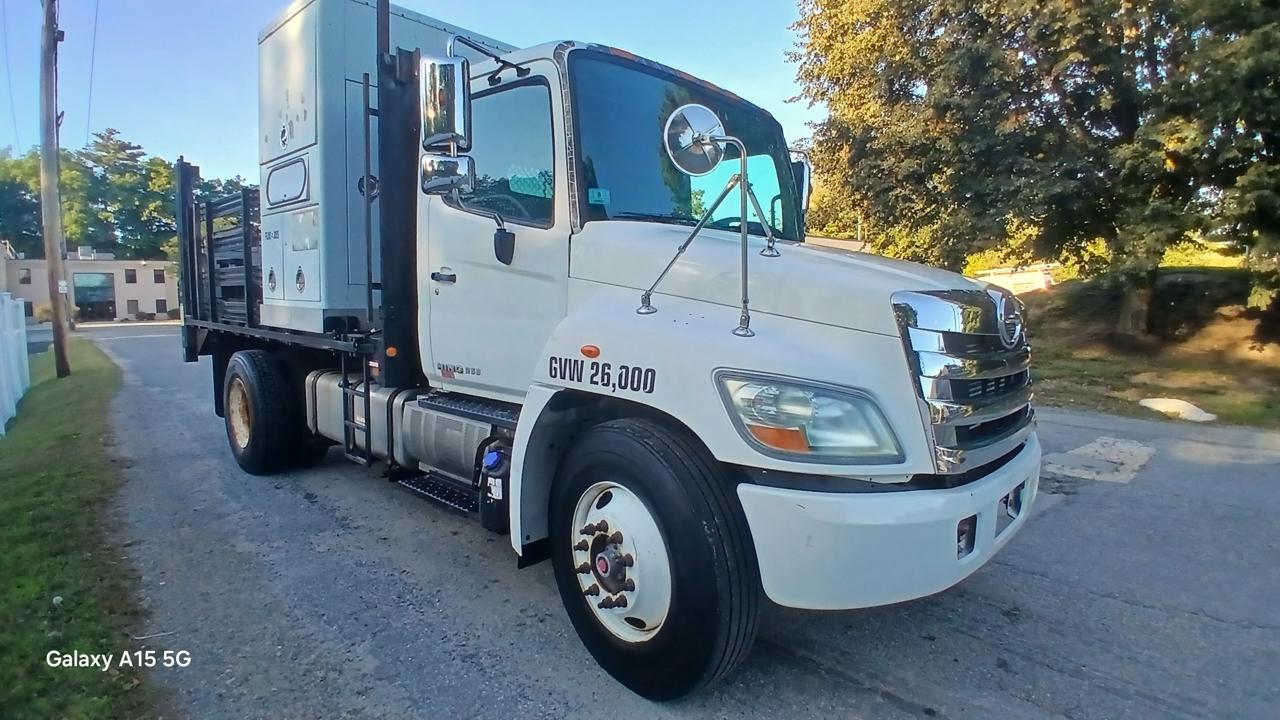 Hino 268A  2012