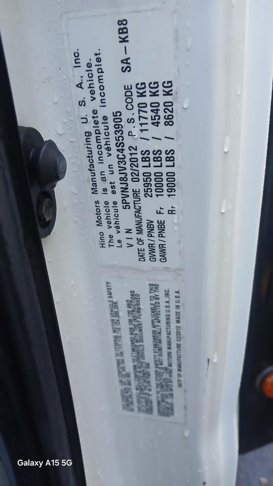 Hino 268A  2012