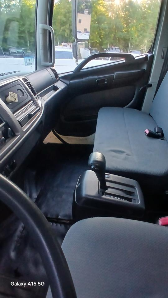 Hino 268A  2012
