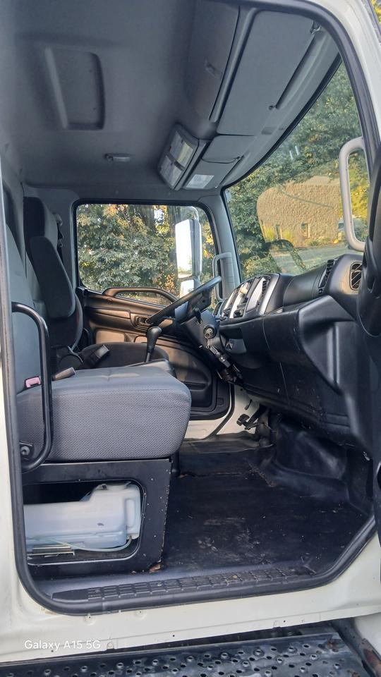 Hino 268A  2012