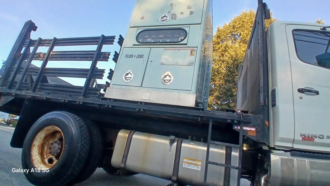 Hino 268A  2012