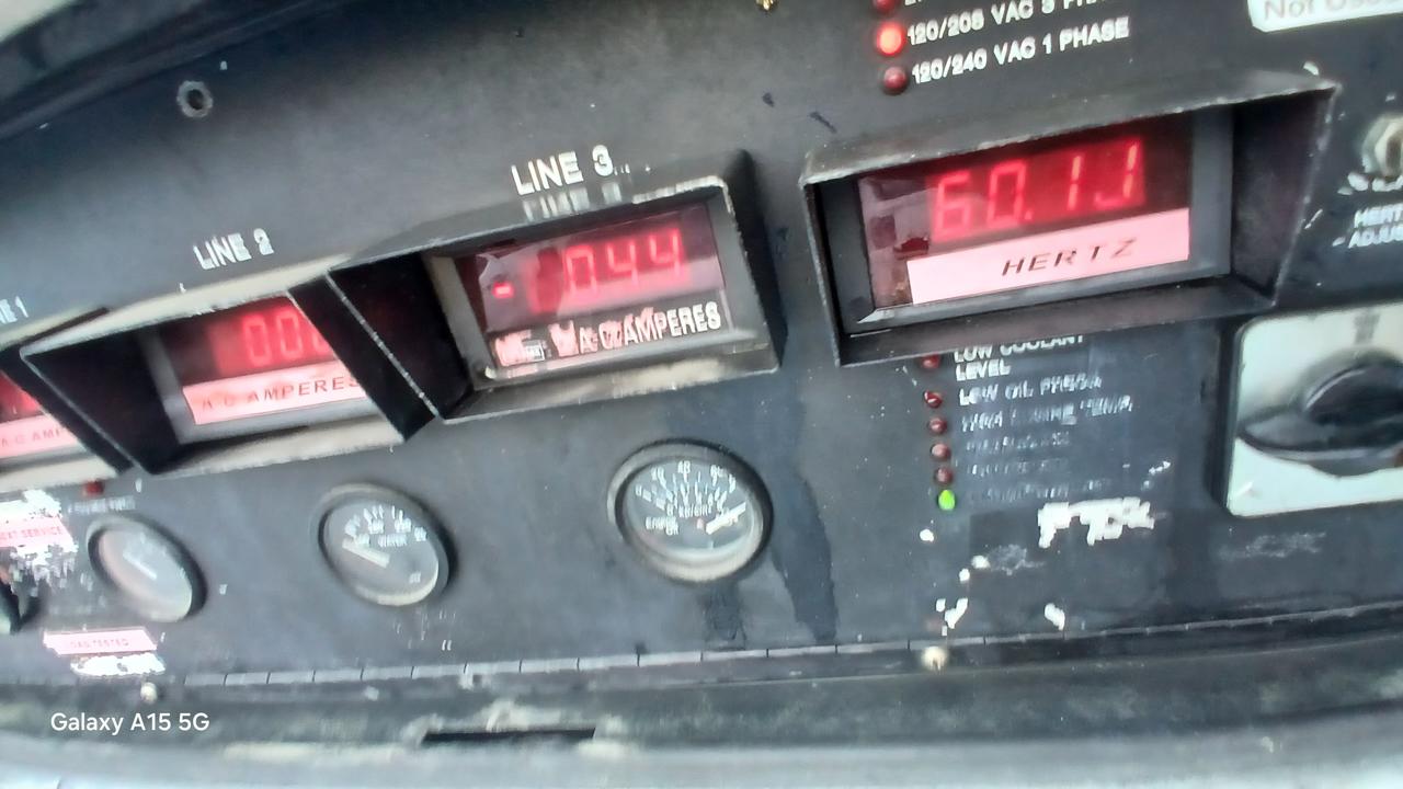 Hino 268A  2012