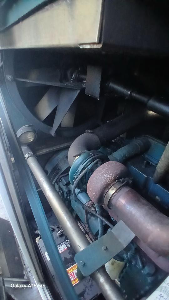 Hino 268A  2012