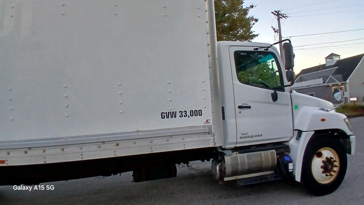 Hino 338  2017