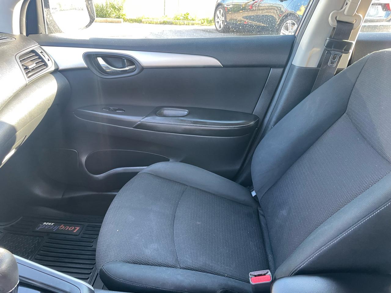 Nissan Sentra S CVT 2019