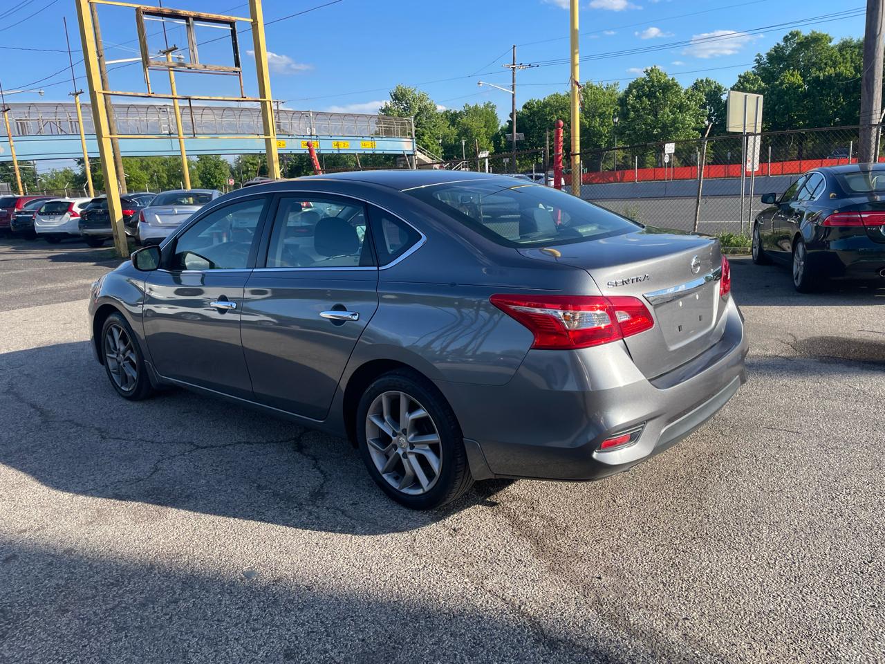 Nissan Sentra S CVT 2019