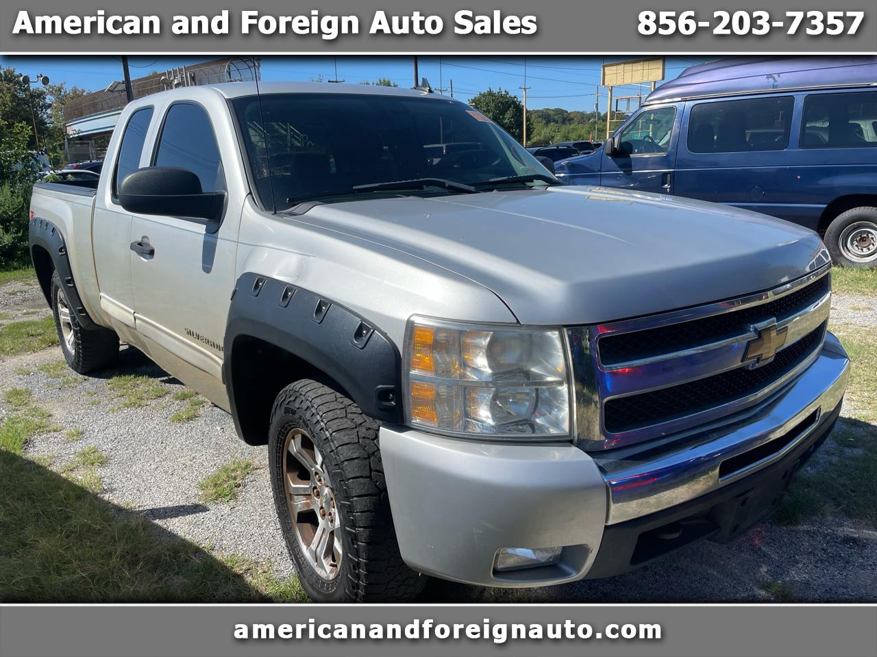 2011 Chevrolet Silverado 1500 4WD Ext Cab 143.5" LT