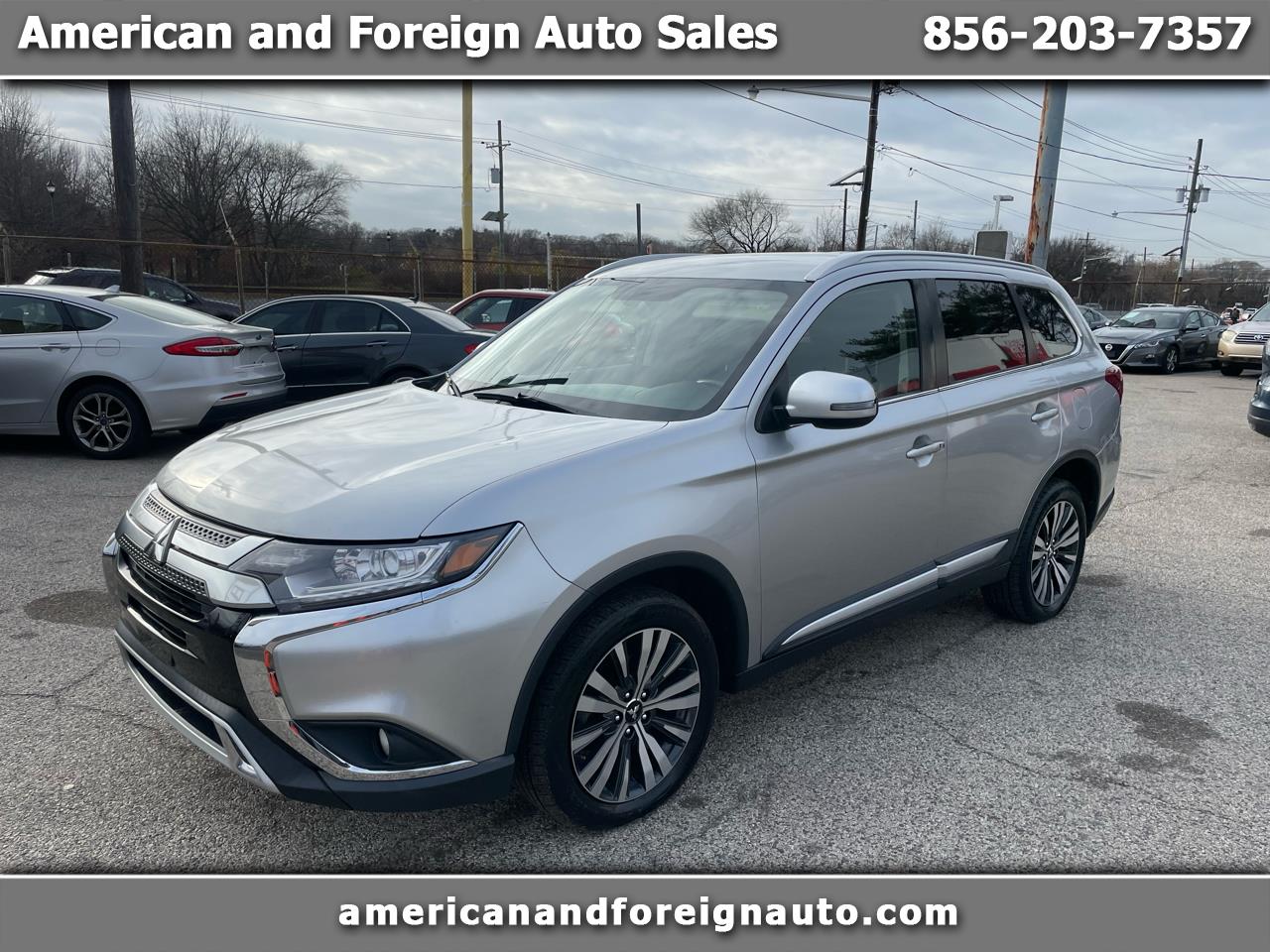 2019 Mitsubishi Outlander SEL's photo