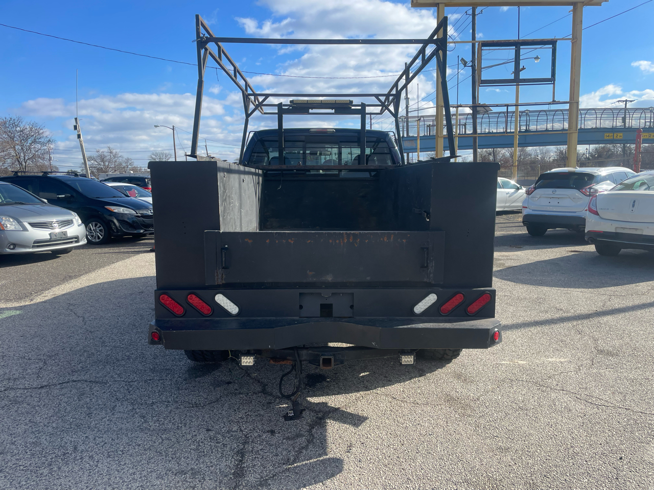 Ford Super Duty F-250 SRW 4WD Reg Cab 137" XLT 2010