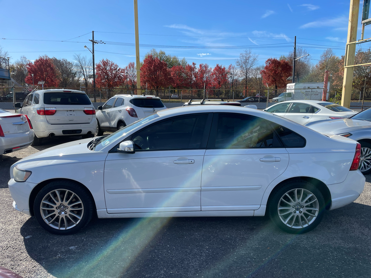 Volvo S40 4dr Sdn Auto FWD 2010