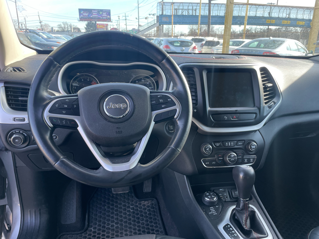 Jeep Cherokee 4WD 4dr Trailhawk 2016