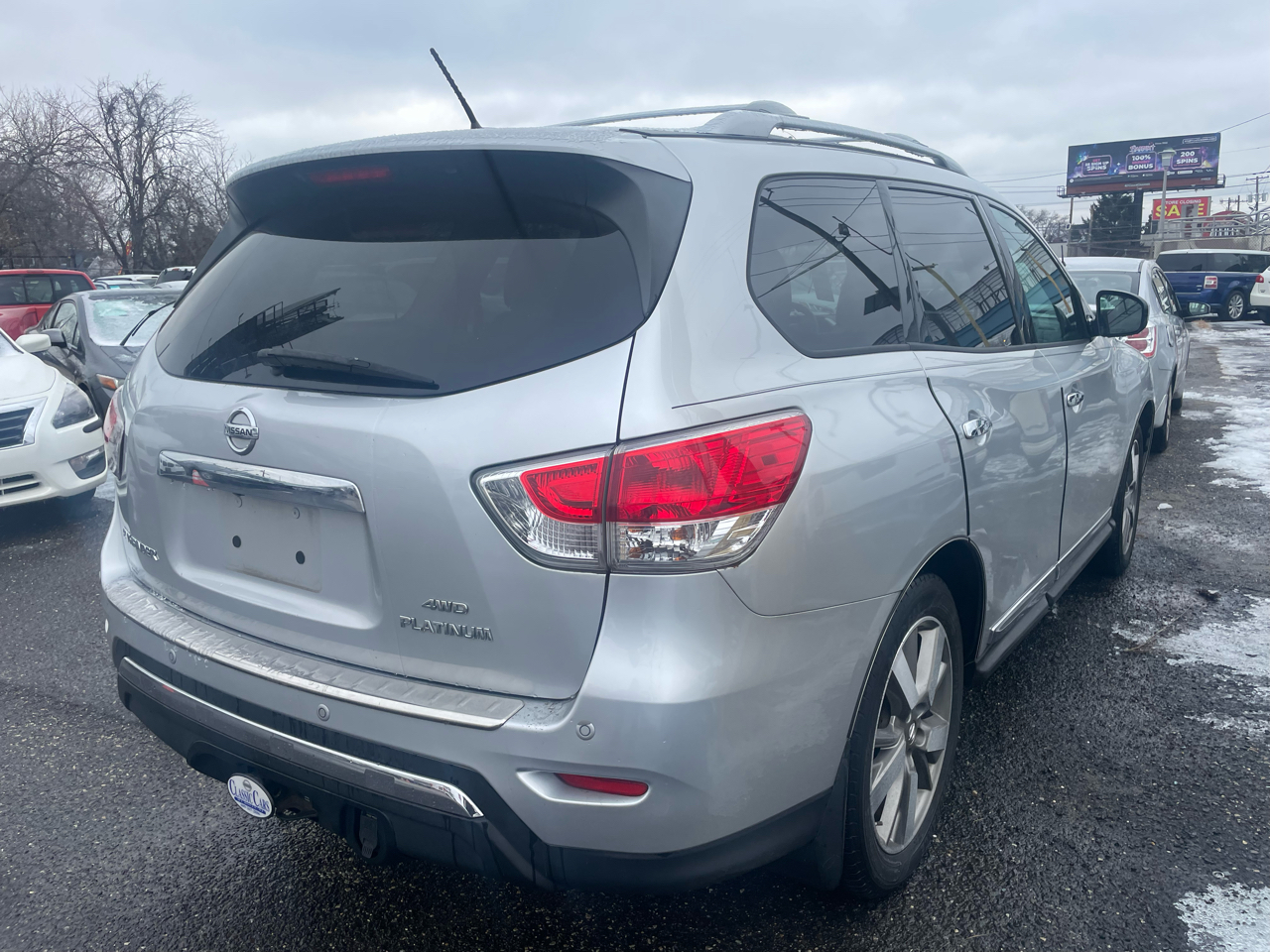 Nissan Pathfinder 4WD 4dr Platinum 2014