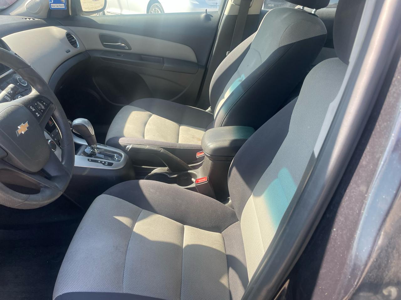 Chevrolet Cruze 4dr Sdn Auto LS 2014