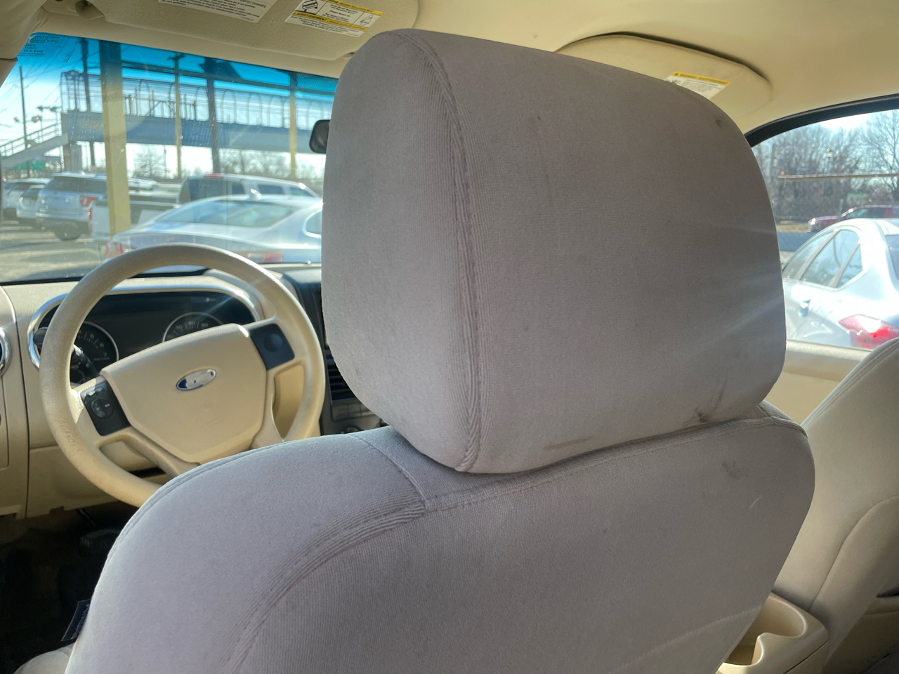 Ford Explorer 4dr 114" WB 4.0L XLS 4WD 2006