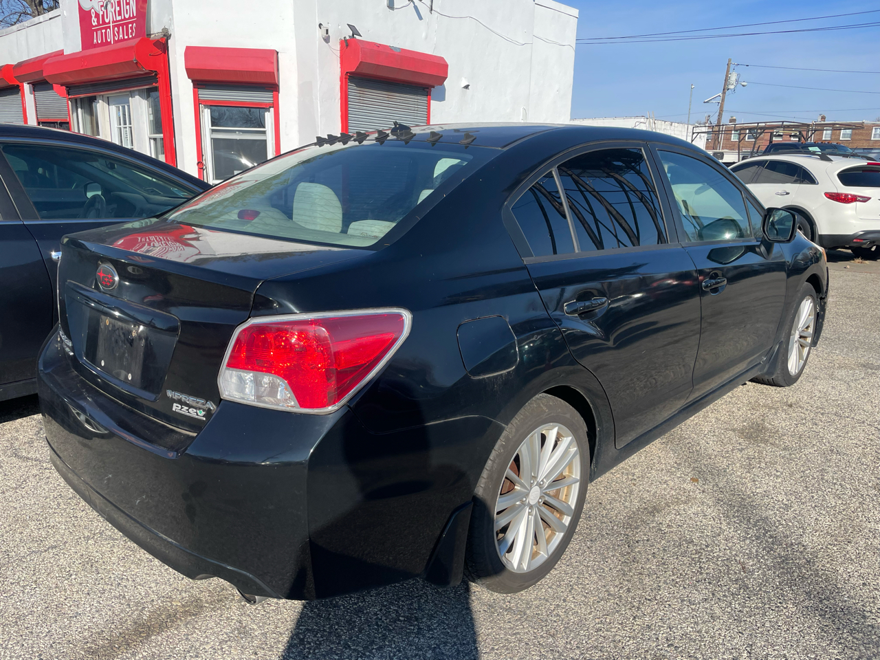 Subaru Impreza Sedan 4dr Auto 2.0i Premium 2012