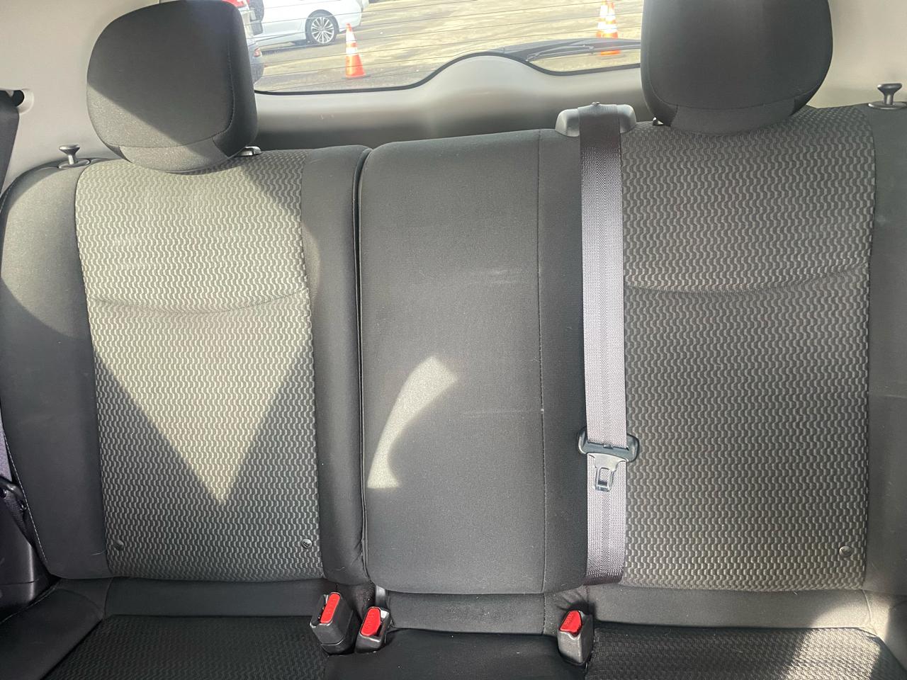 Nissan Leaf 4dr HB S 2013